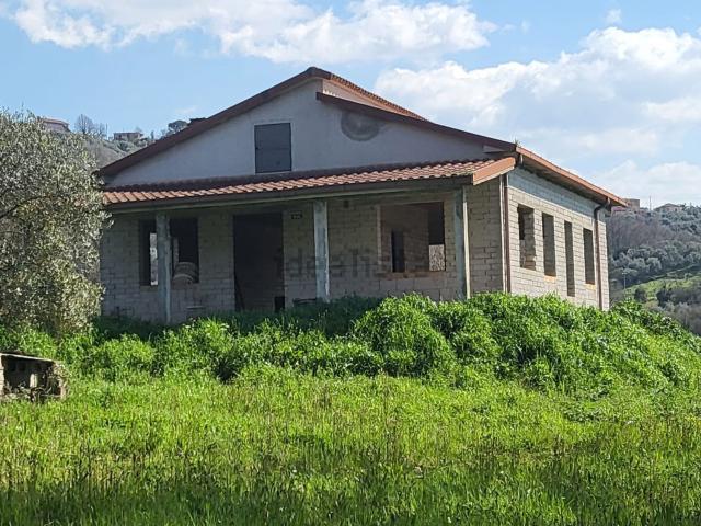 Rustico in vendita a Paliano, Lazio