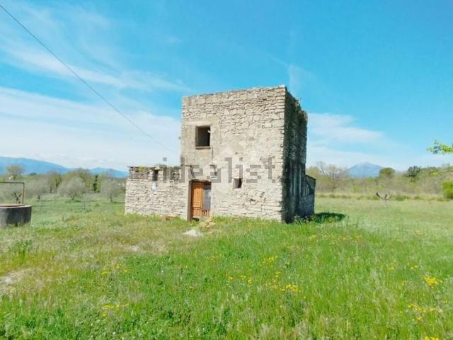 Rustico in vendita a San Vittore Del Lazio, Lazio