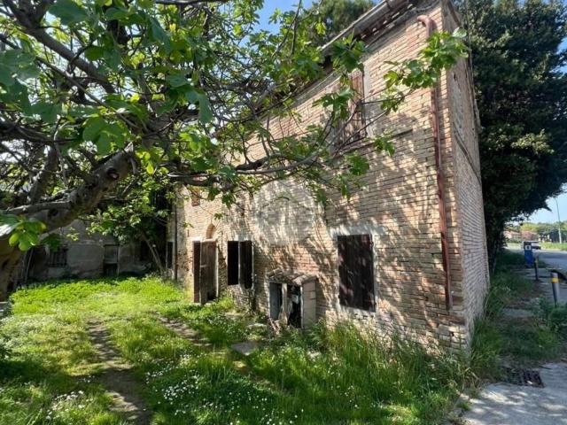 Rustico in vendita a Ravenna, Reggio Emilia