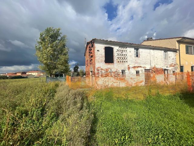Rustico in vendita a Ponte ai Pini, Altopascio