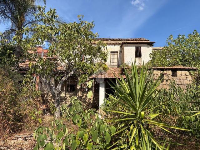 Rustico in vendita a Arienzo, Caserta