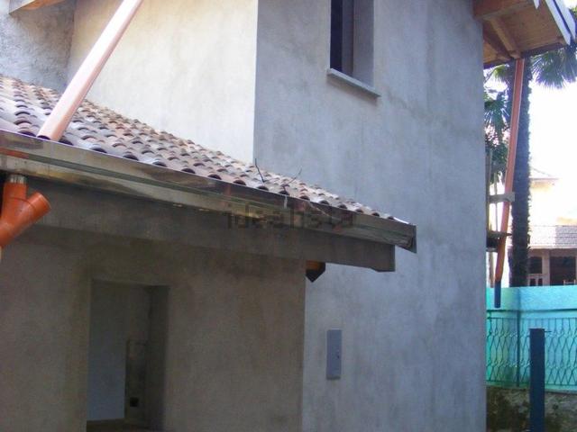Rustico in vendita a Brovello-Carpugnino, Piemonte