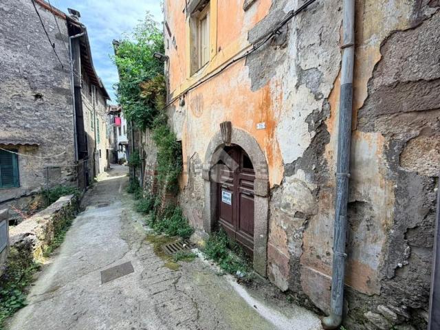 Rustico in vendita a Supino, Lazio