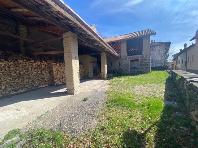 Rustico in vendita a Vezzo, Gignese