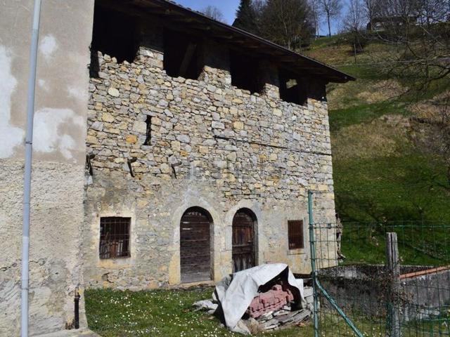 Rustico in vendita a Comunità Montana della Valle Brembana, Costa Di Serina
