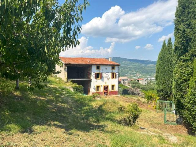 Rustico in vendita a Soave, Veneto