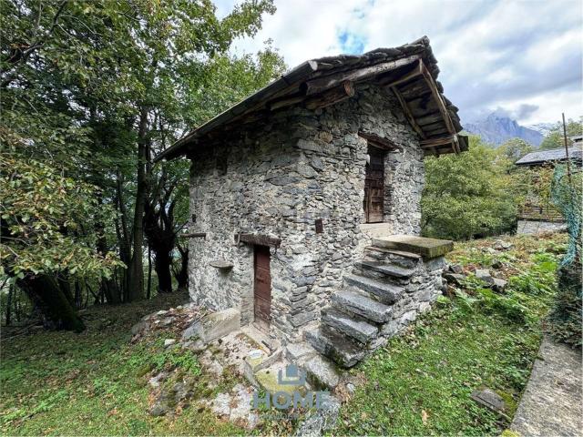 Rustico in vendita a Comunità montana della Valchiavenna, Verceia
