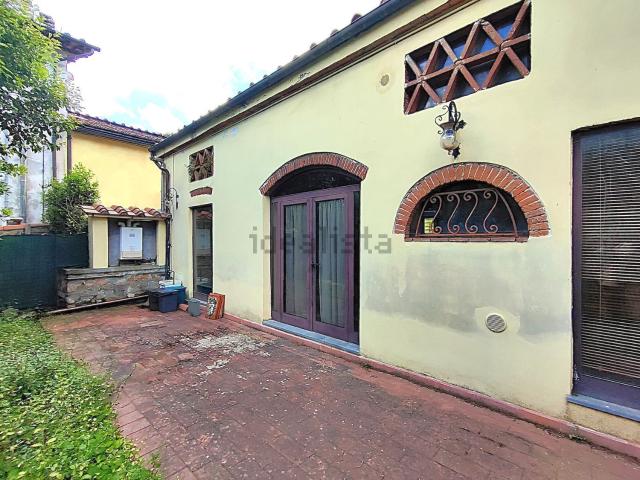 Rustico in vendita a Bagni Di Lucca Ponte, Toscana
