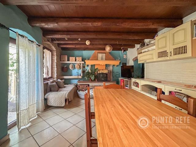 Rustico in vendita a Mazzurega, Fumane