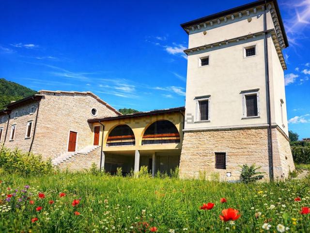 Rustico in vendita a Negrar, Veneto
