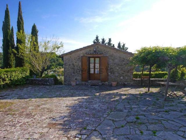 Rustico in vendita a Castelnuovo Berardenga, Toscana