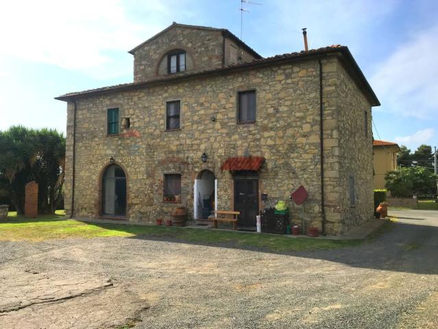 Rustico in vendita a Rosignano Marittimo, Toscana