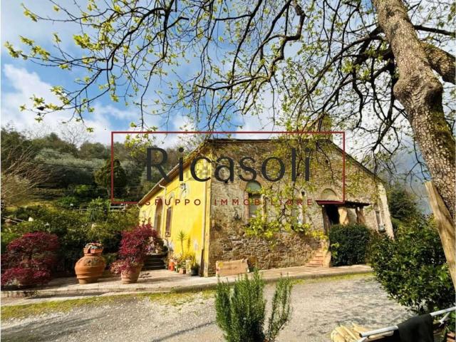 Rustico in vendita a San Giovannialla Vena, Toscana
