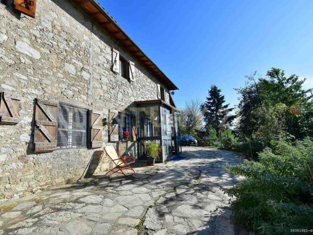 Rustico in vendita a Unione dei comuni Media Valle del Serchio, Coreglia Antelminelli