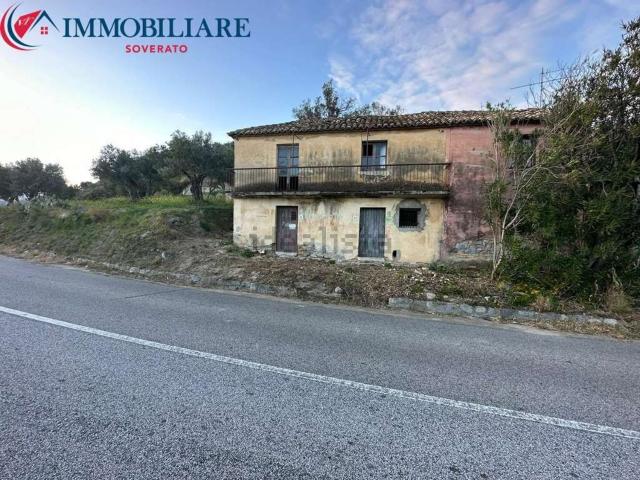 Rustico in vendita a Calabria, Catanzaro