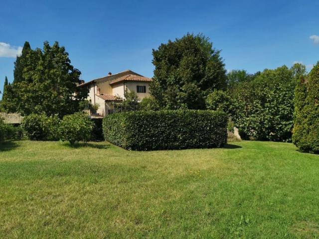 Rustico in vendita a Lecchi, Toscana