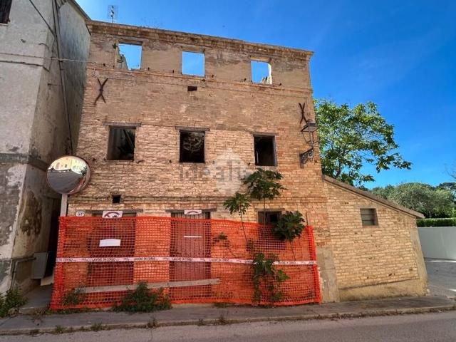 Rustico in vendita a Monterado, Ancona