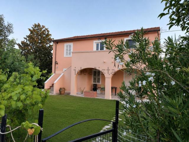 Rustico in vendita a Luni, Liguria