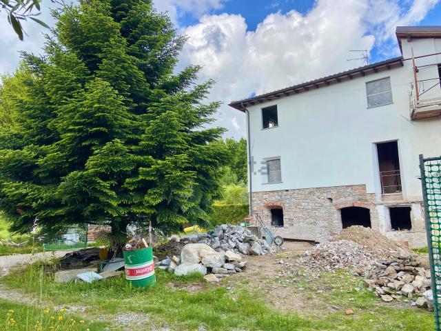 Rustico in vendita a San Macario in Piano, Bagni Di Lucca Ponte