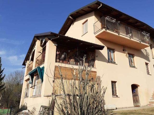 Rustico in vendita a Passerano Marmorito, Asti