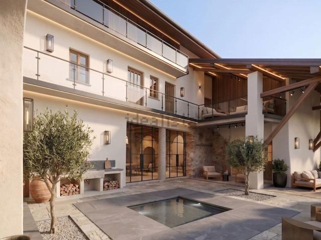Rustico in vendita a Sangiano, Varese
