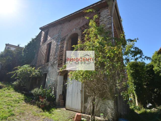 Rustico in vendita a Bagni Di Lucca Ponte, Toscana