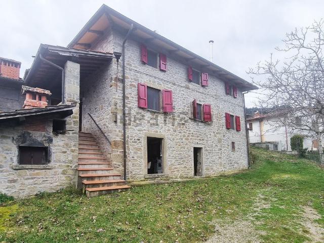 Rustico in vendita a Castel San Niccolò, Toscana