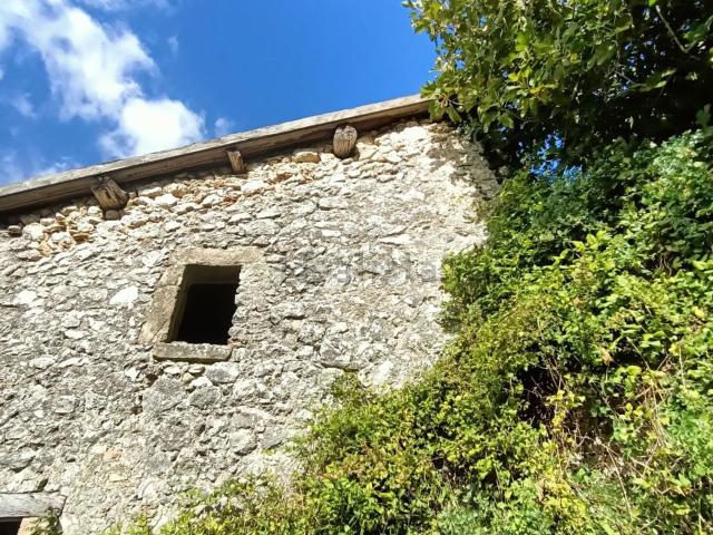 Rustico in vendita a Paganico Sabino, Lazio