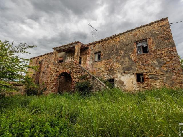Rustico in vendita a Volterra, Toscana