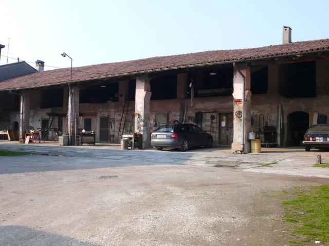 Rustico in vendita a Coccaglio, Lombardia