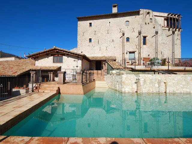 Rustico in vendita a Palazzaccio di Strettura, Spoleto