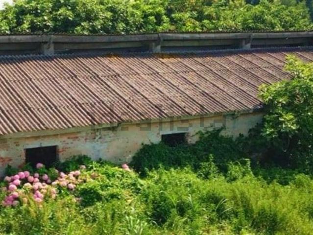 Rustico in vendita a Pozzaglio, Lombardia