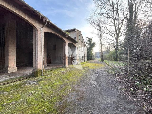Rustico in vendita a Vicopò, Sorbolo