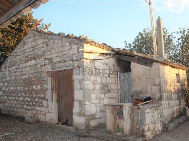 Rustico in vendita a Scicli, Ragusa