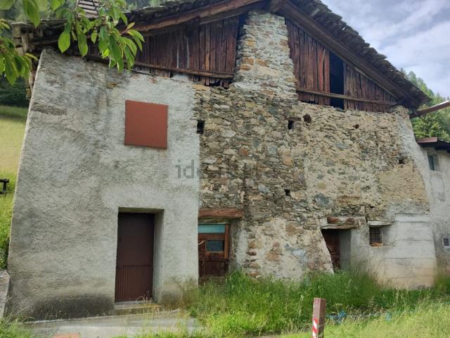 Rustico in vendita a Comunità montana della valle Camonica, Edolo