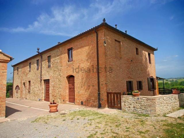Rustico in vendita a Asciano, Toscana