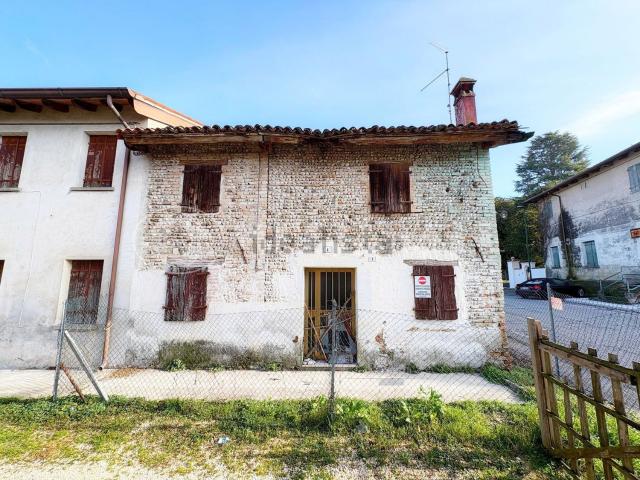 Rustico in vendita a Teglio Veneto, Venezia