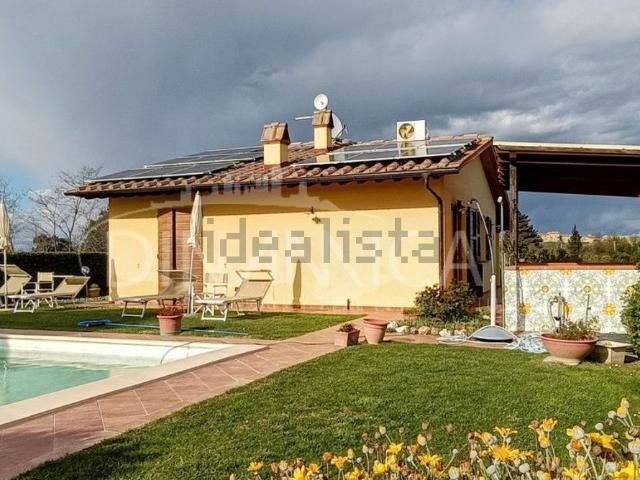 Rustico in vendita a Legoli, Toscana
