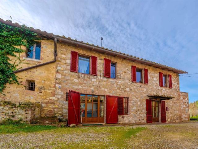 Rustico in vendita a Castelnuovo Berardenga, Toscana