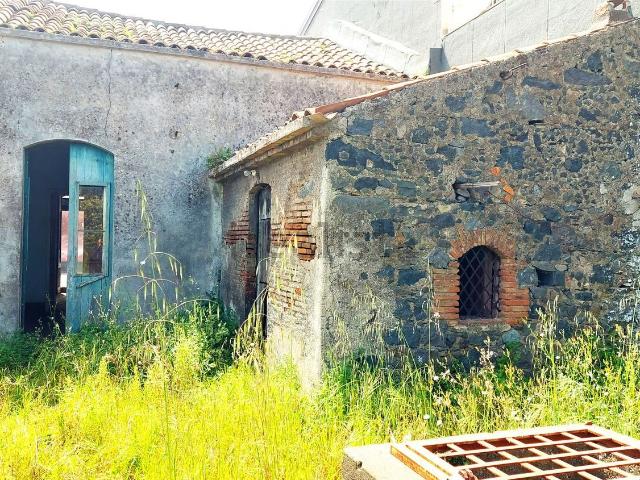 Rustico in vendita a Riposto, Sicilia