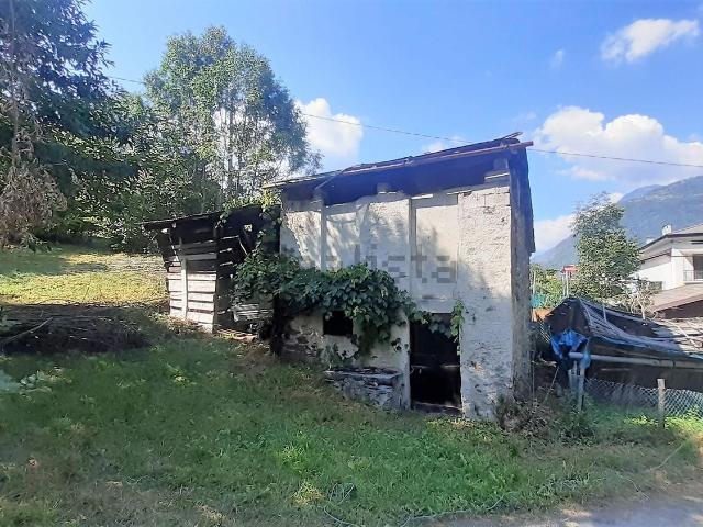 Rustico in vendita a Albosaggia, Lombardia