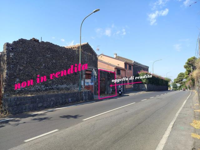 Rustico in vendita a Carrubazza, San Gregorio Di Catania