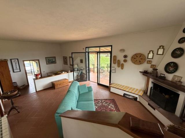 Rustico in vendita a Certaldo, Firenze