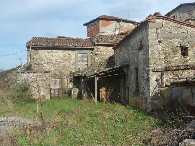Rustico in vendita a Unione Comuni Garfagnana, Fosciandora