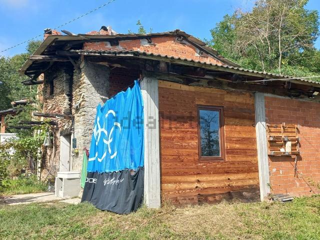 Rustico in vendita a Morelli, Piemonte