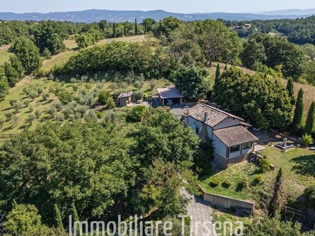 Rustico in vendita a Orvieto, Umbria