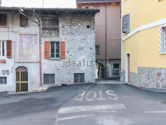 Rustico in vendita a Comunità montana della Valle Sabbia, Vestone