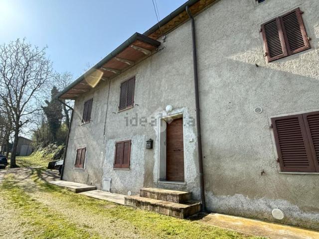 Rustico in vendita a San Leo Bastia, Umbria