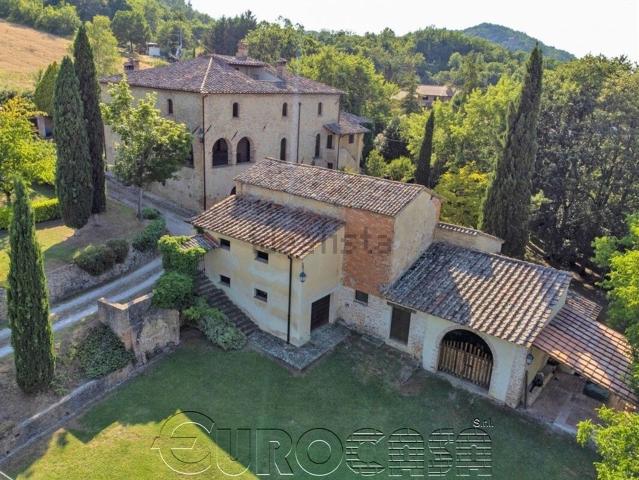 Rustico in vendita a San Leo Bastia, Umbria
