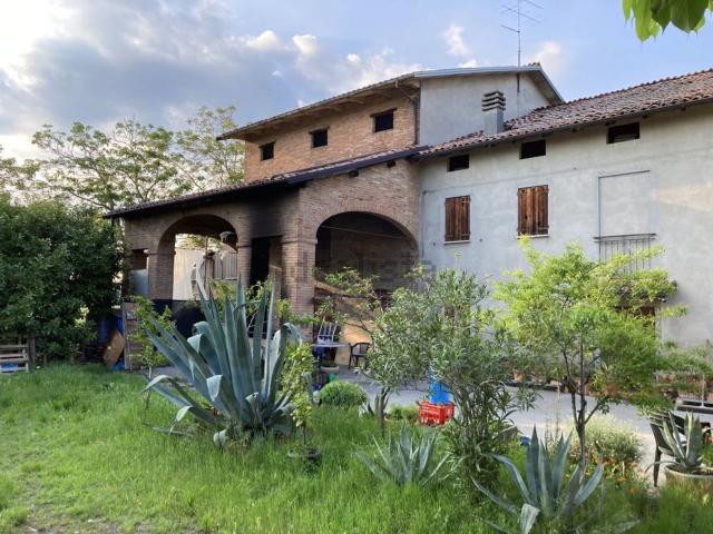 Rustico in vendita a Unione dei comuni del Distretto Ceramico, Formigine